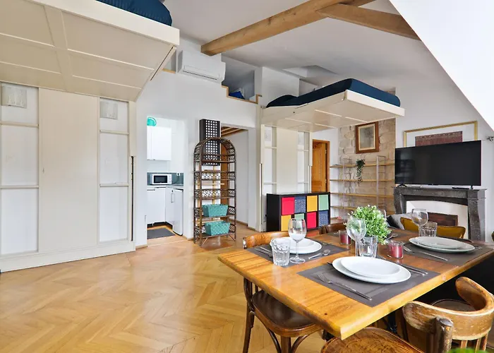 Studio Appartement Quartier Pantheon 3 Free Netflix